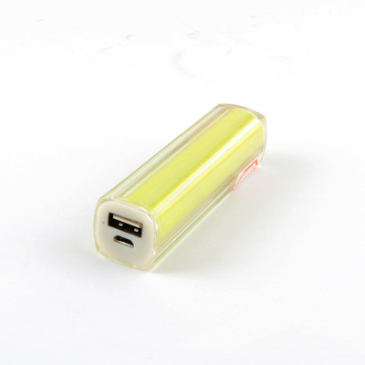 마이크로 USB 또는 타입 C 입력 인터페이스와 함께 휴대용 셀 타입 전원 은행