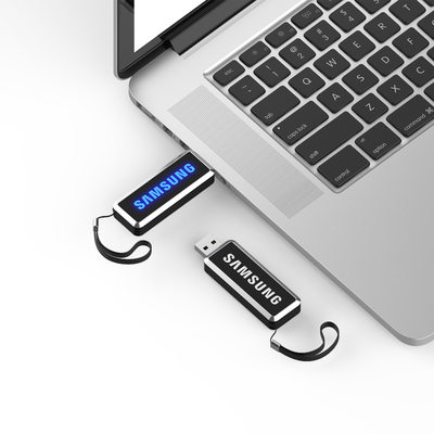 반짝이는 색의 LED 라이트 usb