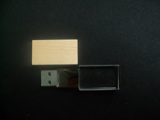 레이저 로고 옵션과 맞춤형 크리스탈 USB 스틱 -50°C 80°C 환경 온도