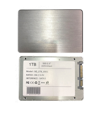 대용량 컴퓨터 2.5" 내부 SSD 120GB 128GB 연속 기록 속도 최대 530MB/s