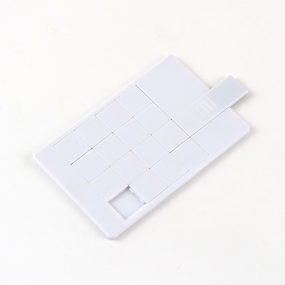 난문은 카드 USB 스틱 2.0 UDP 플래시 칩 모양 CMYK 인쇄 로고를 신뢰합니다