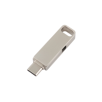 두 개의 포트 타입 C와 USB 3.0 플래시 드라이브 성능이 뛰어난 데이터 전송